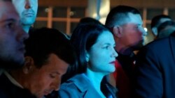 Protest opozicije ispred zgrade RTRS-a u Banjaluci Protest opozicije ispred zgrade RTRS-a u Banjaluci