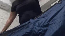 Kampovanje u stanu u ratnom Kijevu  Kampovanje u stanu u ratnom Kijevu