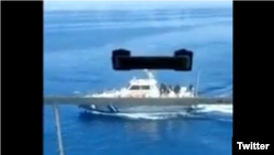 თურქეთის სანაპირო დაცვა: საბერძნეთის სანაპირო დაცვის გემებმა ცეცხლი გაუხსნეს ეგეოსის ზღვის საერთაშორისო წყლებში მცურავ სატვირთო ხომალდს. 10 სექტემბერი, 2022 წელი