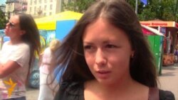 Чи потрібно просити дозволу у влади, щоб провести мітинг? Чи потрібно просити дозволу у влади, щоб провести мітинг?