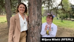 "To se ne može opisati rečima – osećaj ljubavi koji oni stalno šalju i zahvalnosti za to što se za njih radi", kaže za RSE Marija Marjanović, majka trinaestogodišnje Teodore, koja ima Daunov sindrom. Beograd, 21. mart 2024.