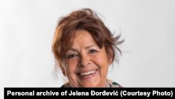 Jelena Đorđević: Nisu rijaliti programi jedini izvor nasilja. To su i razne političke talk show emisije u kojima se pojavljuju ličnosti iz vlade i razni ljudi, koji ne znam odakle dolaze, čija je jedina uloga da na najdrastičniji, najagresivniji, najnekulturniji, skoro bestijalan način prikazuju sve one koji se ne slažu sa današnjom vlašću.