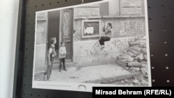 Djeca u enklaci, istočni Mostar, 1993.