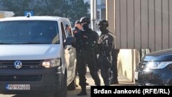 Pripadnici policije ispred zgrade tužilaštva 31. januara
