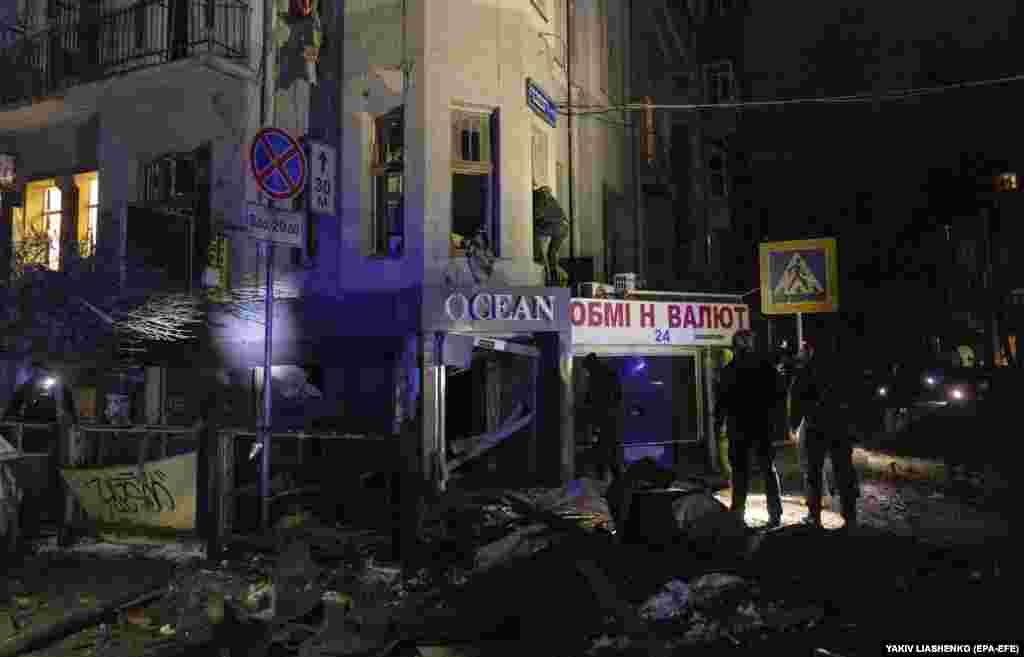 Ruski raketni napadi na Kijev i druge ukrajinske gradove ranije 23. januara rezultirali su s najmanje 18 smrtnih slučajeva i više od 130 ranjenih.