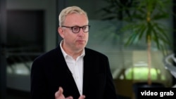 სტივენ ბლოკმანსი, ევროპული პოლიტიკის კვლევის ცენტრის (CEPS) უფროსი მეცნიერთანამშრომელი