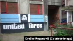 Navijačka grupa Unitef force koristi Totenkopf – simbol lobanje koju su koristile nacističke SS jedinice, Foto: 22. jula 2014.