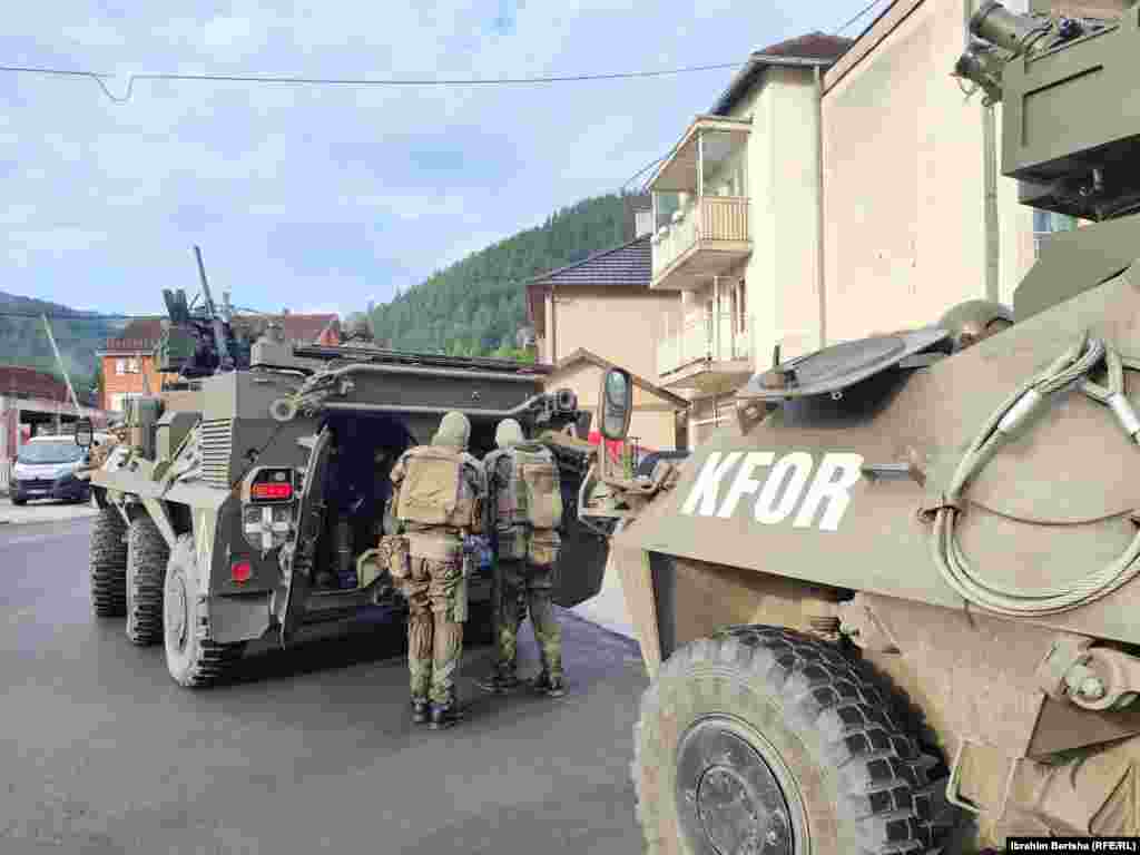 KFOR je povećao svoje prisustvo u tri opštine na sjeveru Kosova.