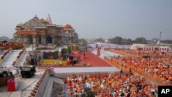 Inauguracija Raminog hrama u Ajodhji, gradu od tri miliona stanovnika na sjeveru Indije, 22. januar 2024.
