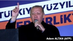 Erdogan u obraćanju pristalicama u Ankari, 15. maj