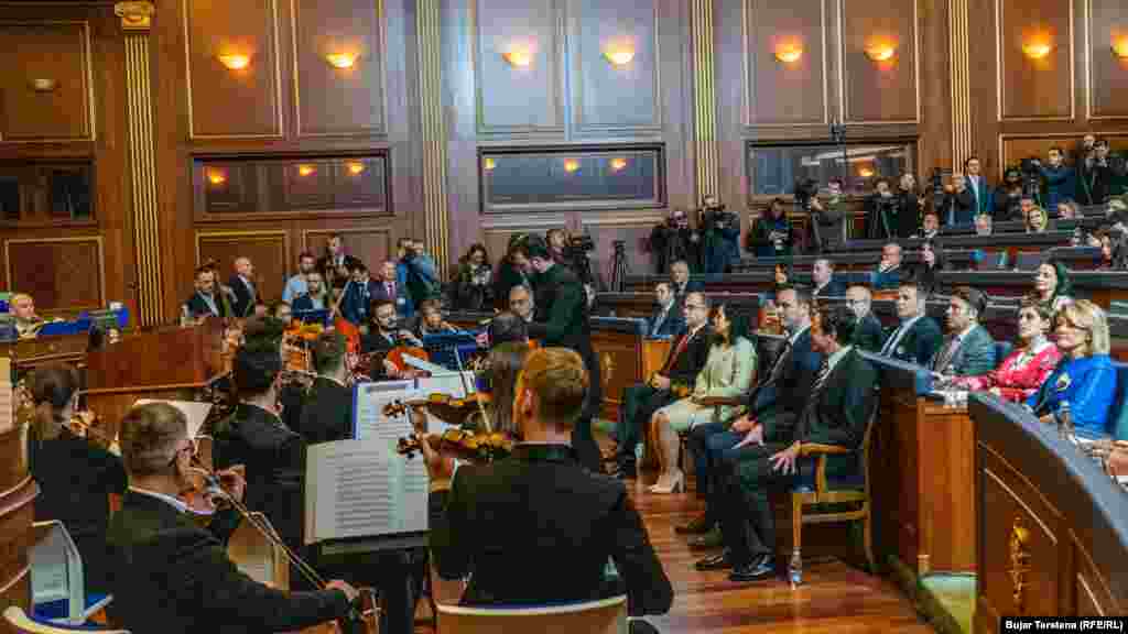 Svečana sednica Skupštine Kosova, na petnaestu godinu od proglašenja nezavisnosti. 