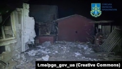 Наслідки російського обстрілу у місті Середина-Буда, Сумська область, 19 листопада 2023. Фото ілюстративне