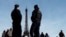 Французский полицейский патруль на площади Трокадеро возле Эйфелевой башни в Париже, Франция, 4 марта 2024 года