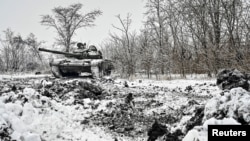 На Авдіївському та Мар’їнському напрямках українські військові відбили 38 російських атак