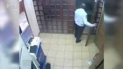 Пытал или превысил полномочия? Пытал или превысил полномочия?