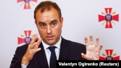 სებასტიან ლეკორნიუ, საფრანგეთის თავდაცვის მინისტრი 