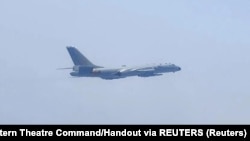 Kineski vojni avioni tokom vežbe oko Tajvana, 9. april 2023. 