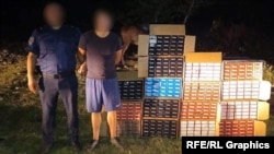 ე.წ. „ფეხი“ უაქციზო სიგარეტის გადატანისას სოფელ ლიაში დააკავეს. 2022 წელი.