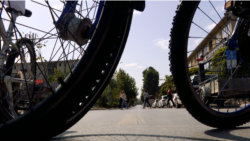 Priština 'diše' jedan dan bez automobila Priština 'diše' jedan dan bez automobila