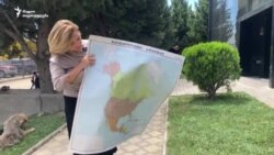 ანა დოლიძის პერფორმანსი ცესკოს წინ ანა დოლიძის პერფორმანსი ცესკოს წინ