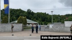 Kapija Memorijalnog centra Potočari, 23. maj 2024.