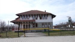 'Sada će biti drugačije': Zatvaranje paralelnih opština brine Srbe na Kosovu 'Sada će biti drugačije': Zatvaranje paralelnih opština brine Srbe na Kosovu
