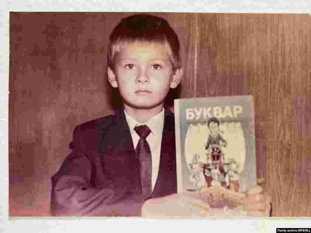 "Ivan je bio prekrasna osoba iskrenog srca i dobre duše", rekli su njegovi bližnji. "Bio je drag, veseo, uvijek je pomagao u kućanskim poslovima. Volio je kuhati i to dobro, a jako je volio životinje."