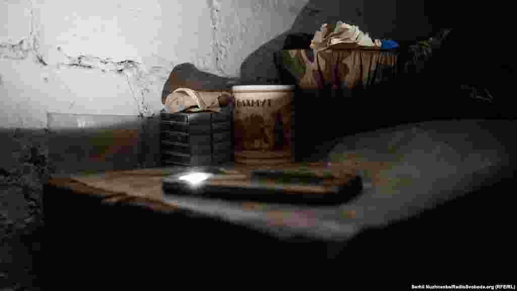 На філіжанці у закинутому підвалі – назва міста, яке стало епіцентром запеклих боїв і зараз повністю зруйноване