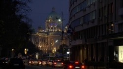 Predizborna sezona darivanja u Srbiji: Od šporeta do bicikla Predizborna sezona darivanja u Srbiji: Od šporeta do bicikla