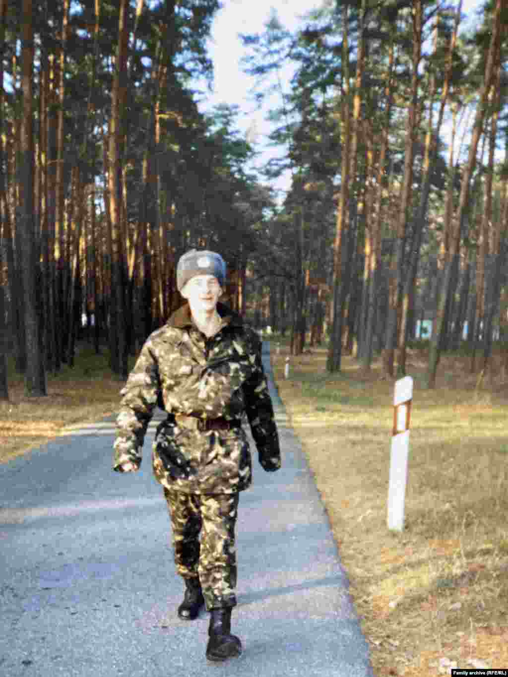 Ivan je 2005. potpisao ugovor s Ukrajinskom sigurnosnom službom (SBU). Navodno se 2012. vratio normalnom životu, a do ponovnog aktiviranja u službu nakon početka ruske invazije 2022., radio je u industriji namještaja.