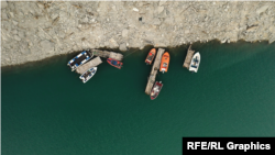 გაჩერებული ნავები ენგურჰესზე. 2023 წლის ზაფხული