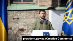 Президент України Володимир Зеленський під час звернення з нагоди Дня Української державності і Дня хрещення Русі-України. Київ, 15 липня 2024 року