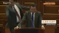 Tuča među zastupnicima u Skupštini Kosova Tuča među zastupnicima u Skupštini Kosova
