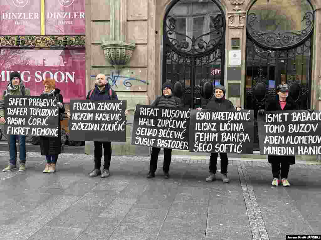 Ubijeni su: Esad Kapetanović, Ilijaz Ličina, Fehim Bakija, Šećo Softić, Rifat Husović, Halil Zupčević, Senad Đečević, Jusuf Rastoder, Ismet Babačić, Tomo Buzov, Adem Alomerović, Muhedin Hanić, Safet Preljević, Džafer Topuzović, Rasim Ćorić, Fikret Memović, Fevzija Zeković, Nijazim Kajević, Zvjezdan Zuličić i jedna neidentifikovana osoba.