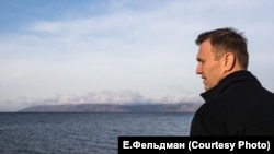 Навальный во время президентского турне