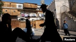 Zajednica Hareda u jerusalimskoj četvrti Mea Šearim, 12. oktobra 2008.