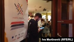 Mladi iz Srbije u poseti Prištini povodom festivala "Mirëdita, dobar dan" u maju 2023. godine