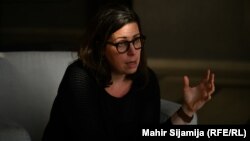 Iva Vukušić
doktorirala je na temu "Srpske paravojske i raspad Jugoslavije – državne veze i obrasci nasilja", na temelju dokumenata iz arhive Haškog suda, Sarajevo, 22. marta 2023.