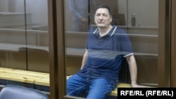 Социолог Борис Кагарлицкий в суде