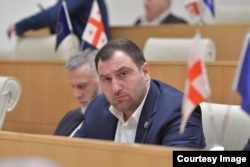 ირაკლი კირცხალია