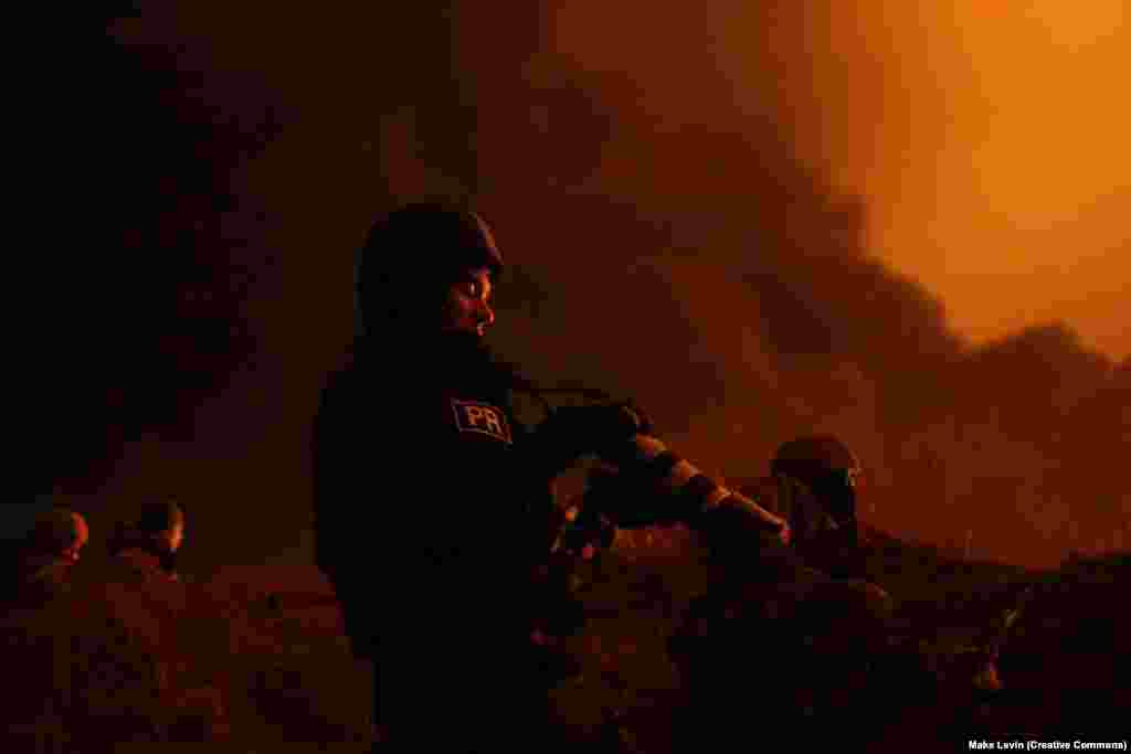 რადიო თავისუფლების ვიზუალური ჟურნალისტი მარიან კუშნირი კიევის მახლობლად 2022 წელს, რუსეთის მიერ უკრაინაში სრულმასშტაბიანი შეჭრის პირველი კვირის დროს.რუსეთის მიერ უკრაინაში შეჭრის შემდეგ რადიო თავისუფლება ინტენსიურად, ადგილიდან აშუქებდა ინფორმაციას ომის შესახებ. დღეს რადიო თავისუფლება მსხვილი საერთაშორისო მედიაორგანიზაციაა, რომელიც მაუწყებლობს იმ ქვეყნებში, სადაც „თავისუფალი პრესა ან აკრძალულია ავტორიტარული მთავრობების მიერ, ან სრულად არ არის ჩამოყალიბებული“.