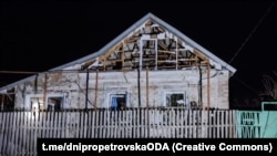 Наслідки обстрілів силами РФ Нікополя, 15 грудня 2023 року, ілюстративне фото