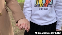 Marija Marjanović sa trinaestogodišnjom ćerkom Teodorom koja ima Daunov sindrom, u Beogradu 21. marta 2024. 