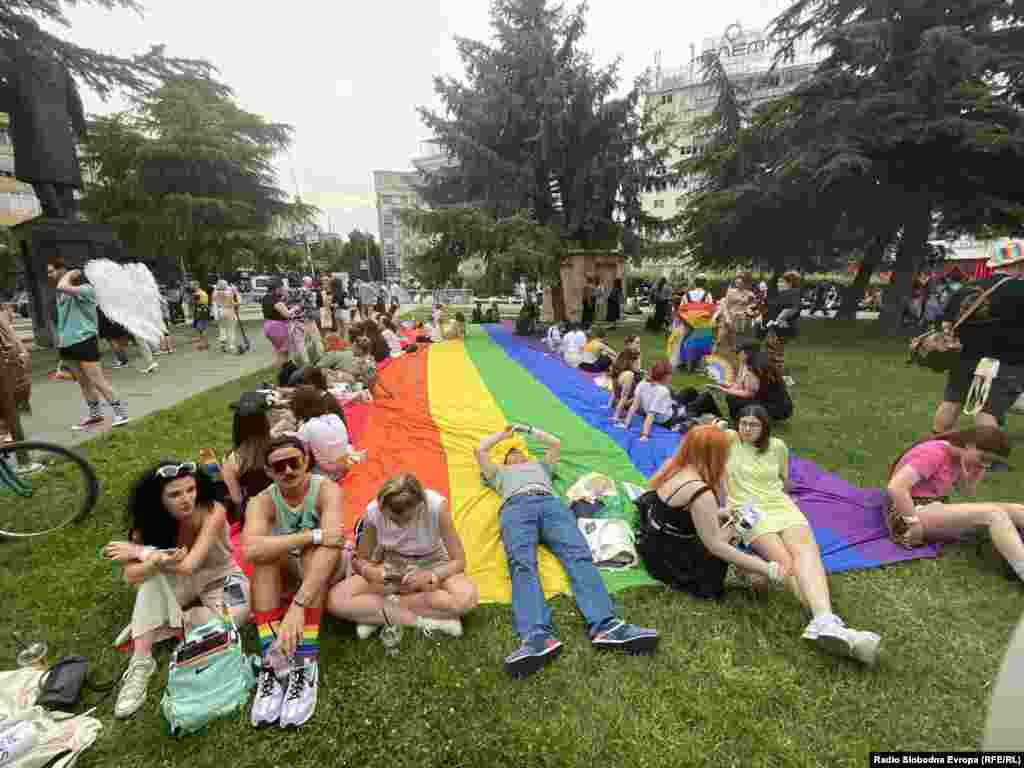 Ovogodišnja parada bila je pod motom "Glasni i ponosni".