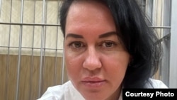 Алена Феоктистова в суде