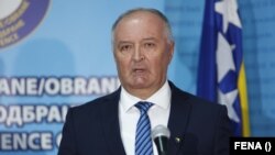 Zukan Helez, ministar odbrane BiH.