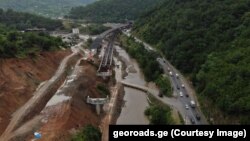 საავტომობილო გზა რიკოთის უღელტეხილთან