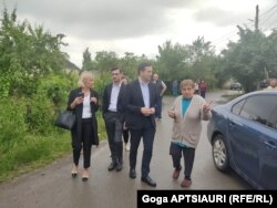 ლევან იოსელიანი ზარდიანთკარელებს შეჰპირდა, რომ მათ პრობლემებს ხელისუფლებამდე მიიტანს და საკუთარ ანგარიშშიც ასახავს.