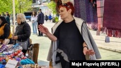 Ljiljana Dražević ispred svog štanda na pijaci, 26. aprila 2024.
