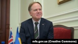 Мартин Харрис